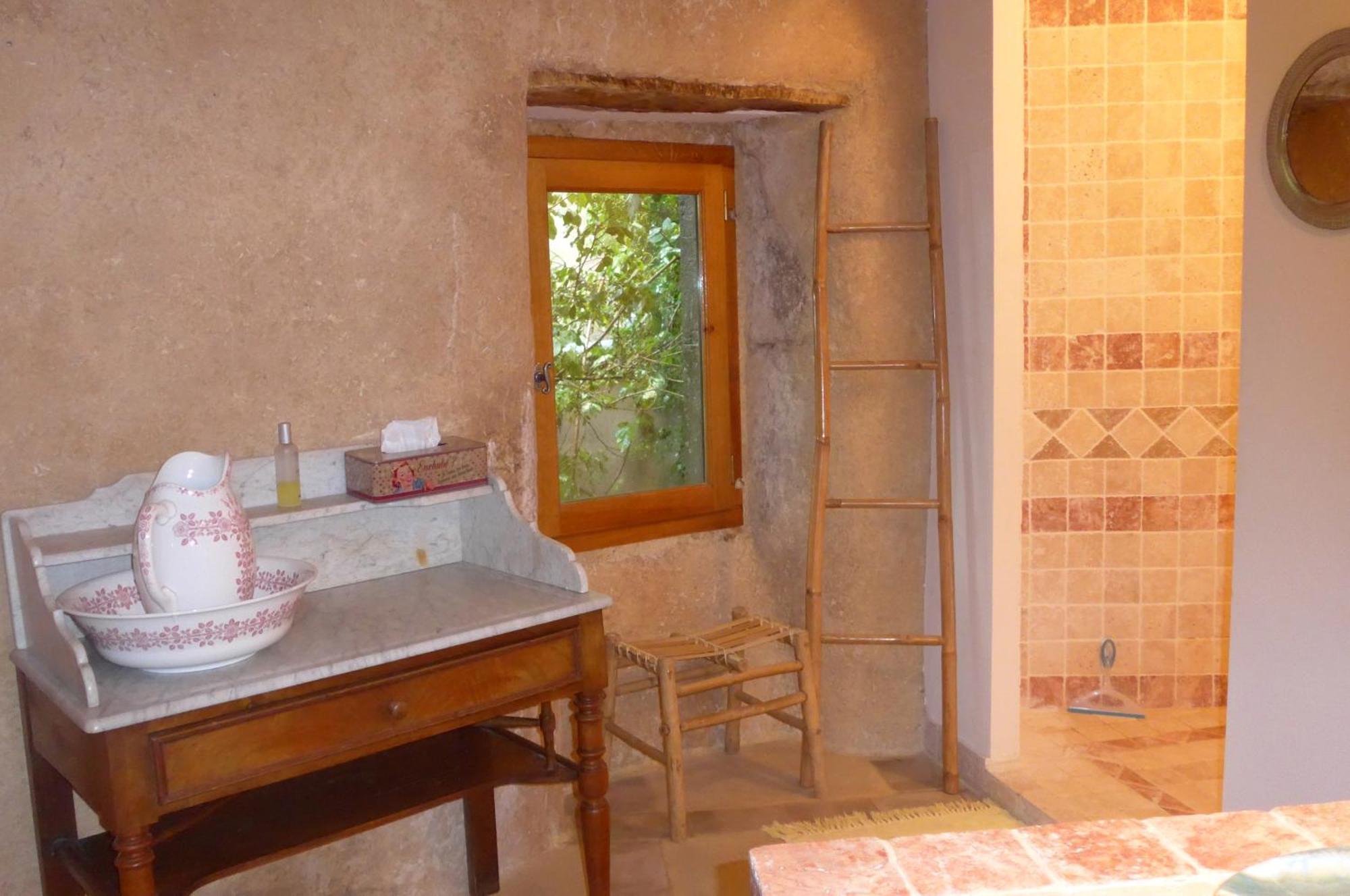 La Colline Bleue Bed & Breakfast Banne Exterior photo