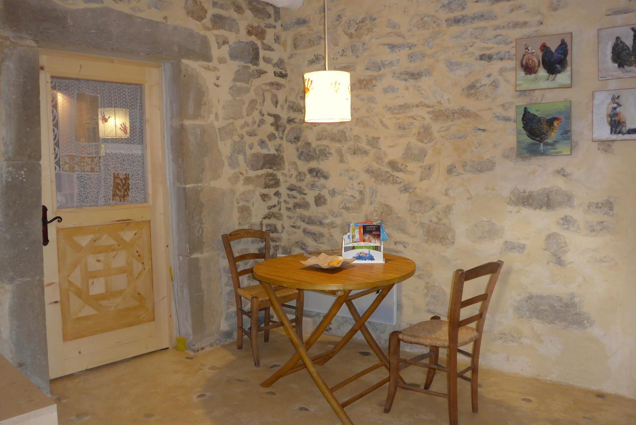 La Colline Bleue Bed & Breakfast Banne Exterior photo